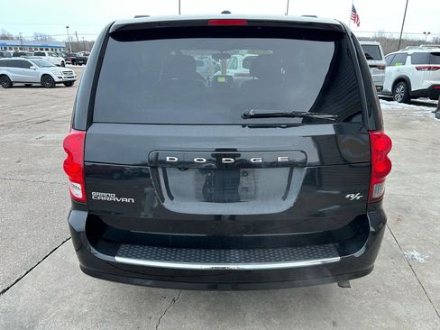 Used 2013 Dodge Grand Caravan R/T w/ Driver Convenience Group image 6