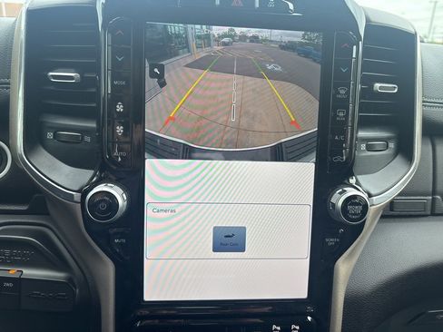 Used 2023 RAM 2500 Laramie image 30