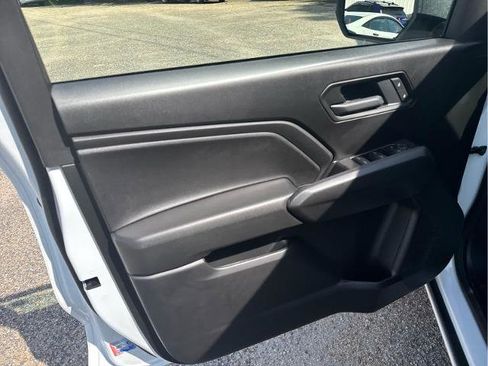New 2025 Chevrolet Colorado W/T RWD image 19