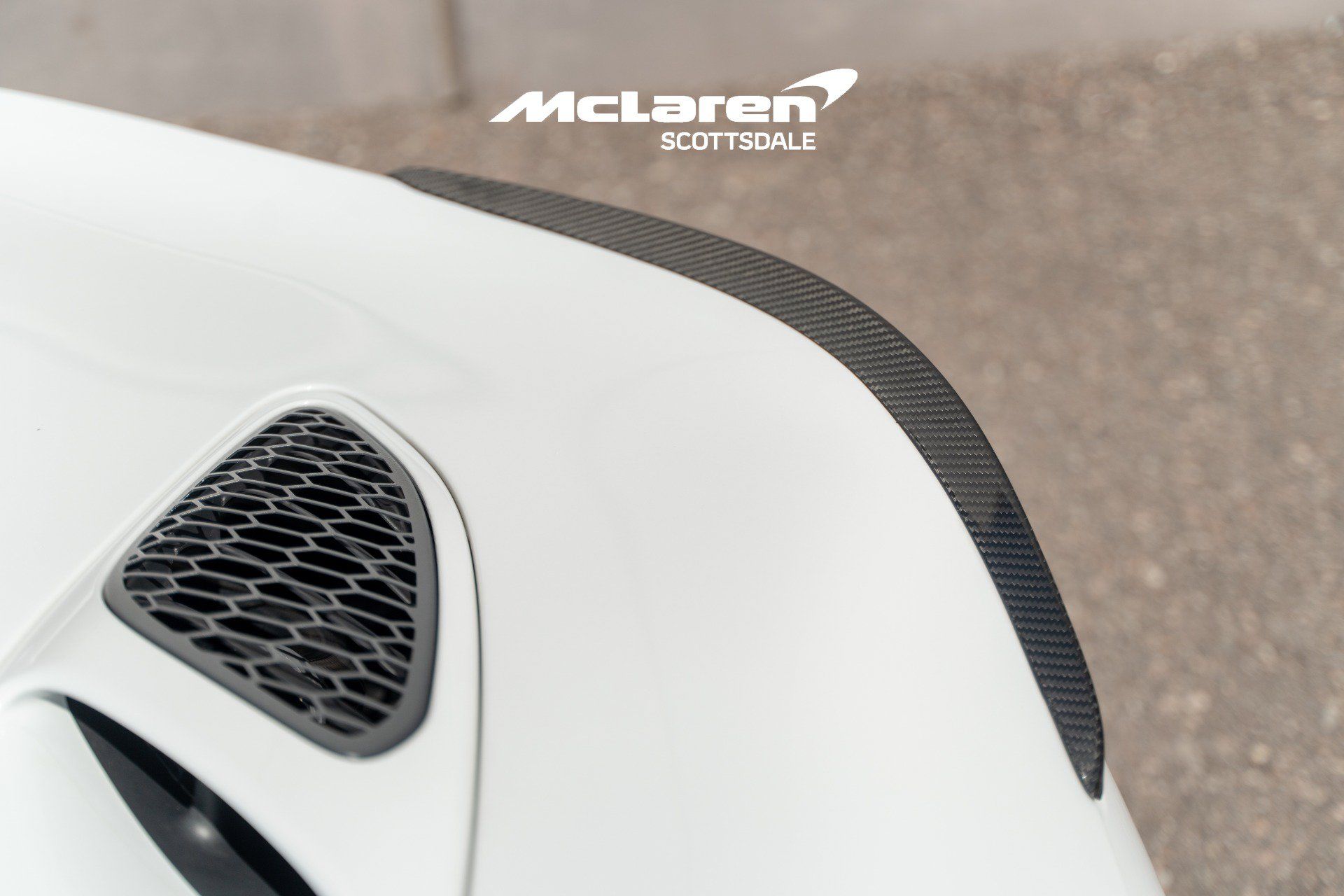 Used 2025 McLaren Artura Spider RWD image 26