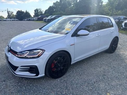Used 2019 Volkswagen GTI SE FWD image 1