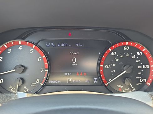 Used 2025 Nissan Frontier PRO-4X AWD/4WD image 21