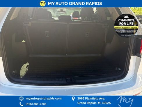 Used 2023 Volkswagen Atlas SEL Premium AWD/4WD image 27