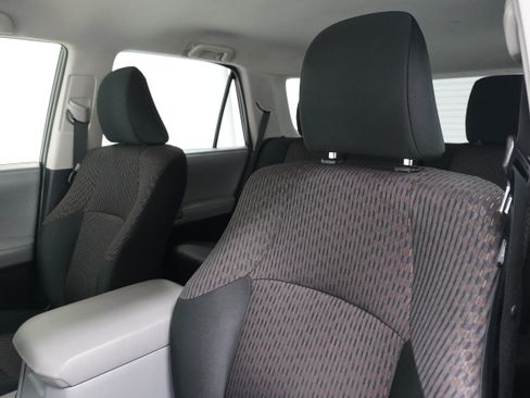 Used 2013 Toyota 4Runner SR5 RWD image 12