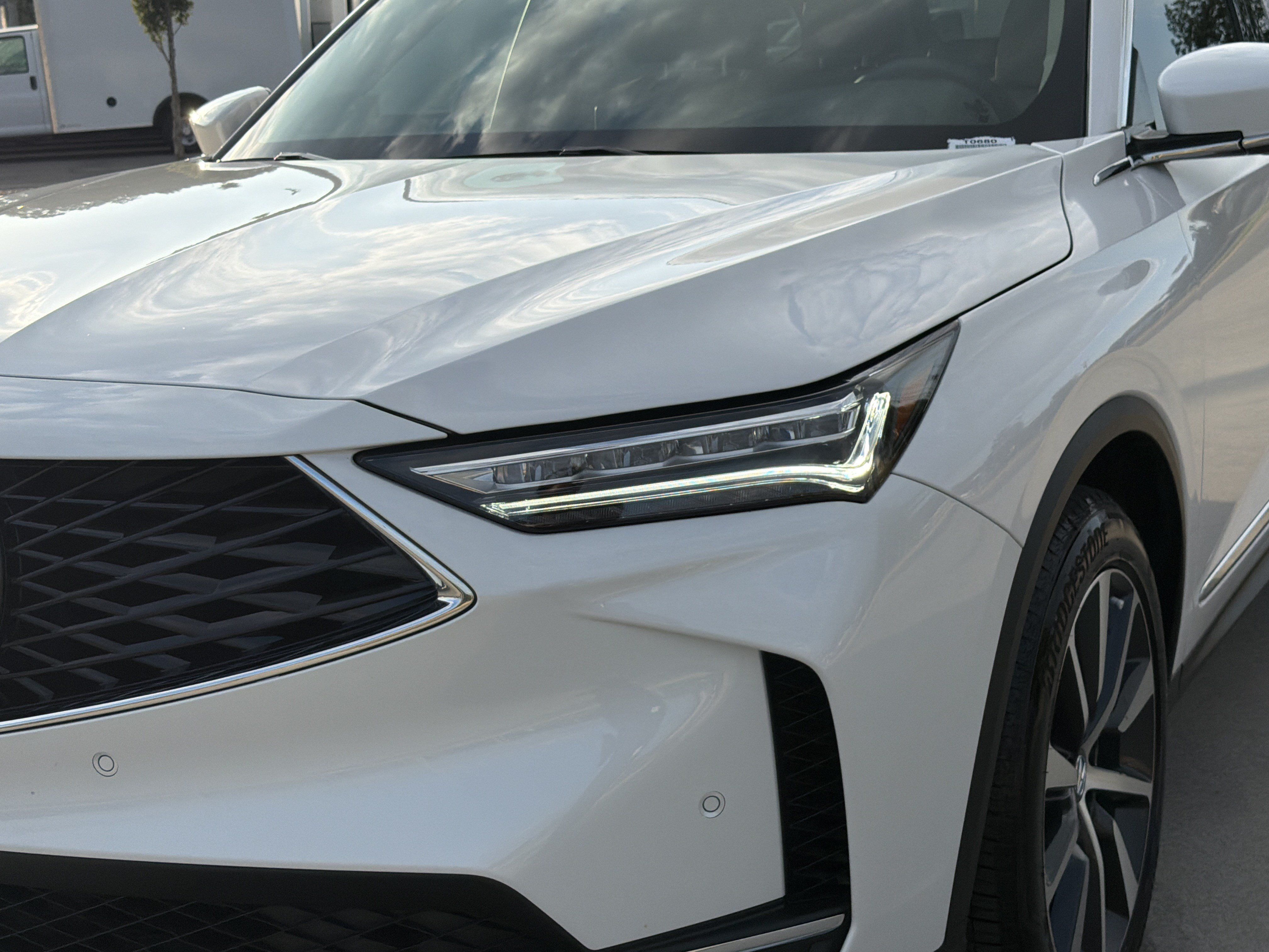 Certified 2026 Acura MDX w/ Technology Package FWD image 6