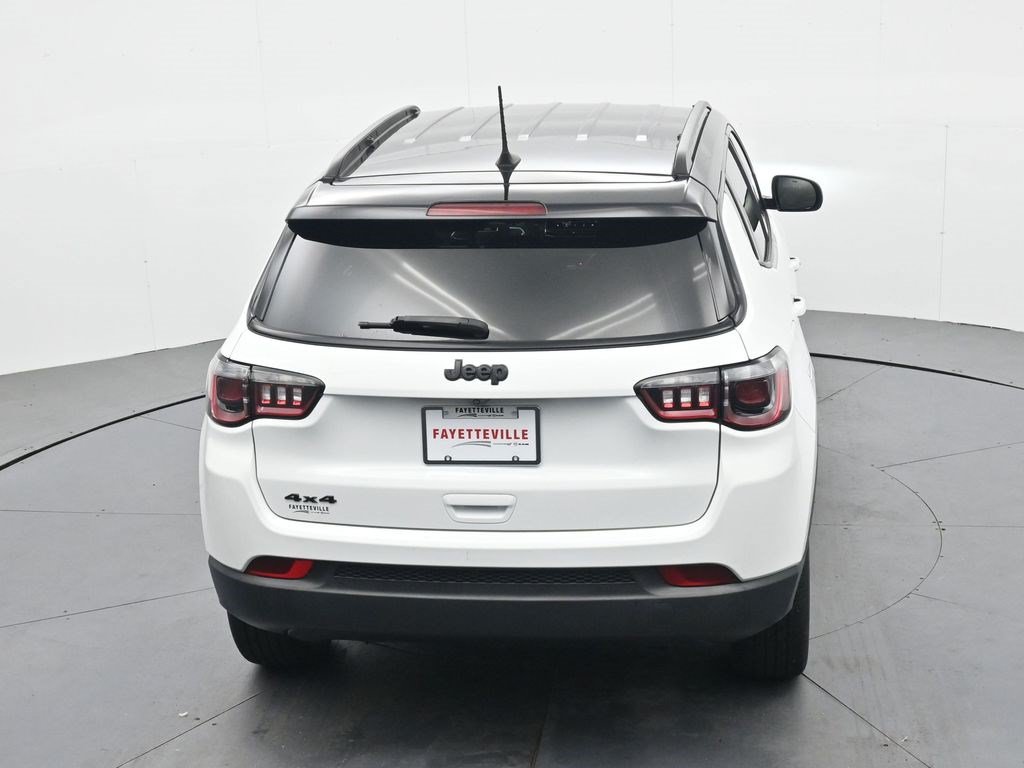 Used 2023 Jeep Compass Latitude AWD/4WD image 22