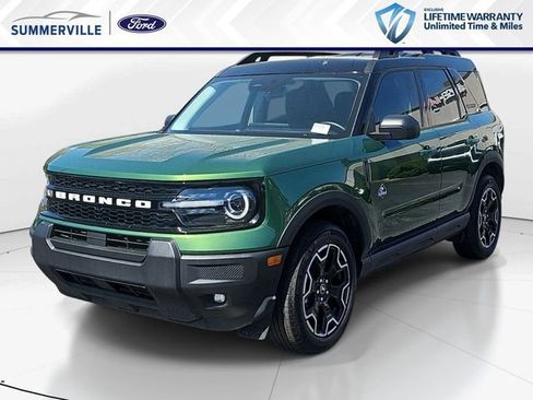 New 2025 Ford Bronco Sport Outer Banks AWD/4WD image 9