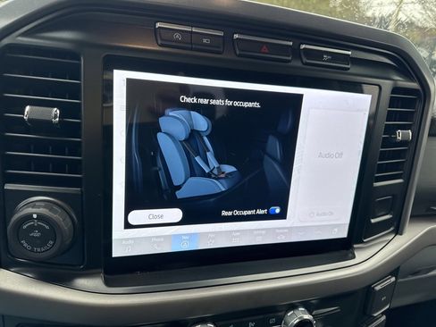 Used 2024 Ford F150 XLT w/ Tow/Haul Package image 40