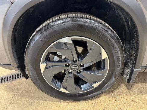 Certified 2025 Nissan Rogue SV w/ SV Premium Package image 35