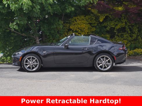 Used 2022 MAZDA MX-5 Miata RF Grand Touring w/ Weather Package RWD image 16