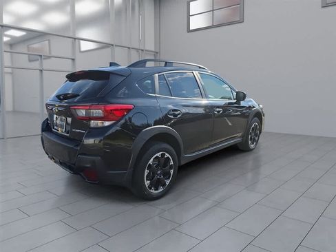 Used 2021 Subaru Crosstrek 2.0i Premium w/ Moonroof Package AWD/4WD image 9