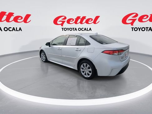 Used 2023 Toyota Corolla LE image 6