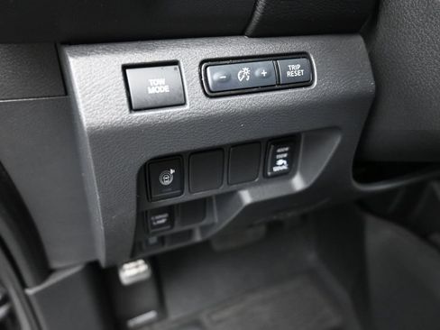 Used 2022 Nissan Frontier SV RWD image 13