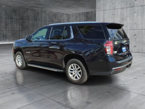 Used 2022 Chevrolet Tahoe LT w/ Luxury Package AWD/4WD image 3