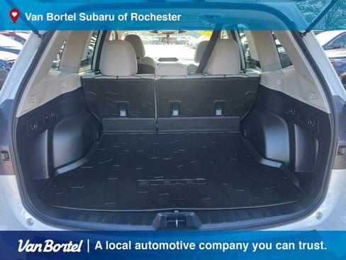 Certified 2024 Subaru Forester Premium AWD/4WD image 26