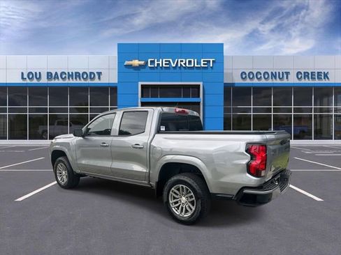 Used 2026 Chevrolet Colorado LT RWD image 6