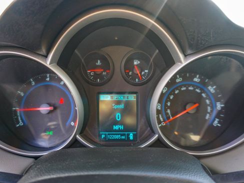 Used 2013 Chevrolet Cruze Eco FWD image 11