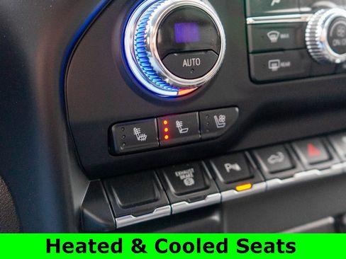 Used 2021 GMC Sierra 2500 AT4 w/ AT4 Preferred Package image 29