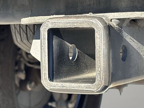 Used 2019 Ford F150 Lariat w/ Equipment Group 502A Luxury image 9