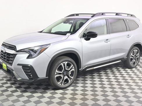 Used 2025 Subaru Ascent Limited w/ Popular Package #2 image 2