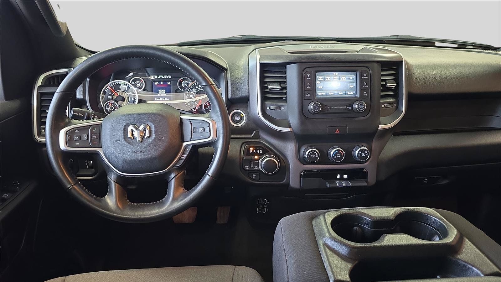 Used 2023 RAM 1500 Big Horn AWD/4WD image 9