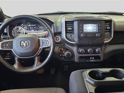 Used 2023 RAM 1500 Big Horn AWD/4WD image 9