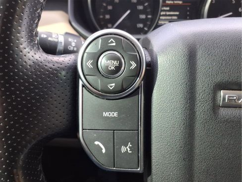 Used 2016 Land Rover Range Rover Sport HSE image 21