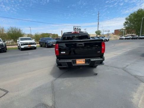 Used 2021 Chevrolet Colorado LT w/ Redline Special Edition AWD/4WD image 7