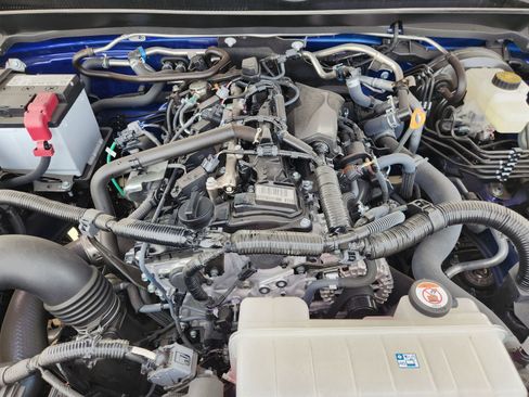 Used 2025 Toyota Tacoma SR5 image 35