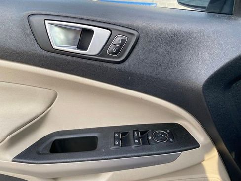 Used 2018 Ford EcoSport S FWD image 23