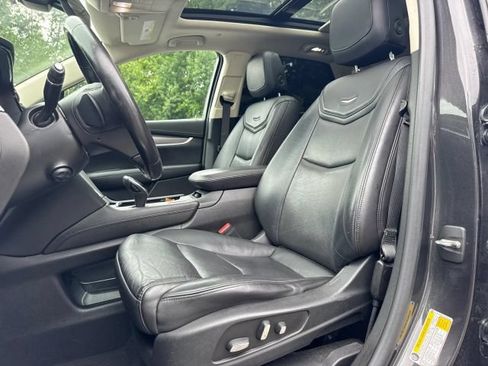 Used 2018 Cadillac XT5 Luxury AWD/4WD image 19