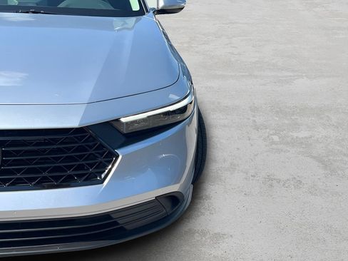 Used 2025 Honda Accord LX image 4