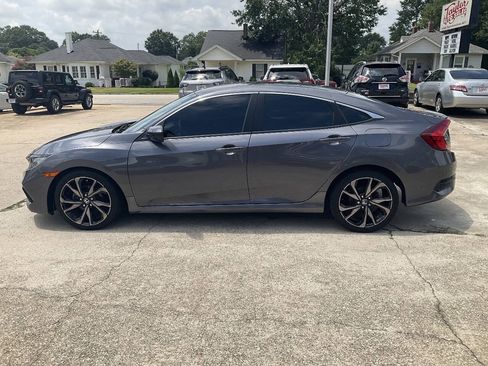 Used 2019 Honda Civic Sport image 6