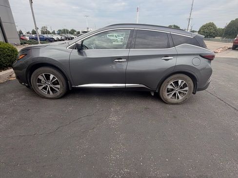 Used 2020 Nissan Murano SV w/ Premium Package AWD/4WD image 4
