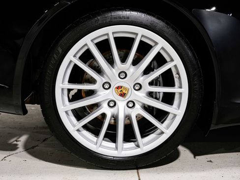 Used 2009 Porsche 911 Carrera RWD image 41