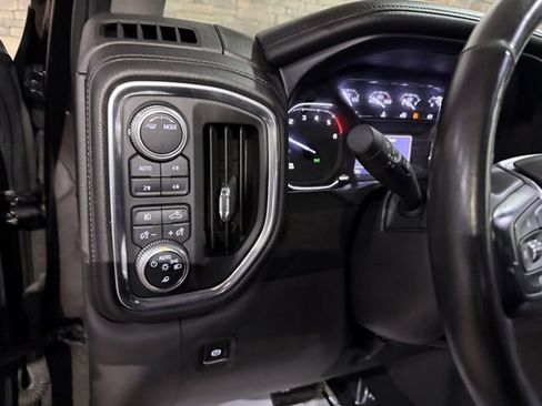Used 2020 GMC Sierra 1500 SLT w/ SLT Premium Package image 13
