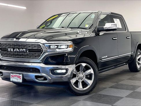 Used 2019 RAM 1500 Limited w/ Advanced Safety Group AWD/4WD image 12