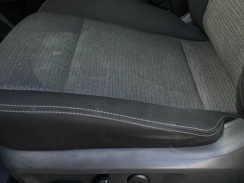 Used 2023 Nissan Rogue SV image 23