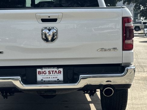 Used 2024 RAM 1500 Laramie image 11