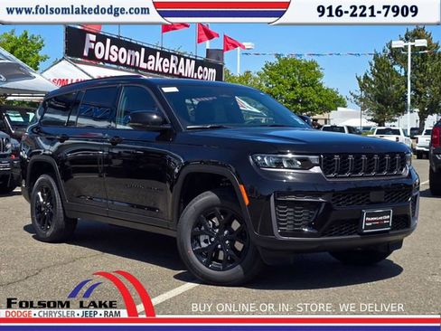 New 2026 Jeep Grand Cherokee L 4WD image 1