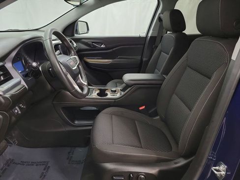 Certified 2023 GMC Acadia SLE w/ Driver Convenience Package FWD image 8