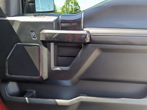 Used 2016 Ford F150 Lariat w/ Equipment Group 502A Luxury AWD/4WD image 28