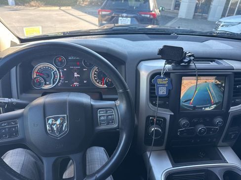 Used 2016 RAM 1500 Big Horn image 7