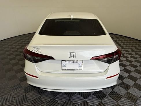 Used 2026 Honda Civic LX image 5