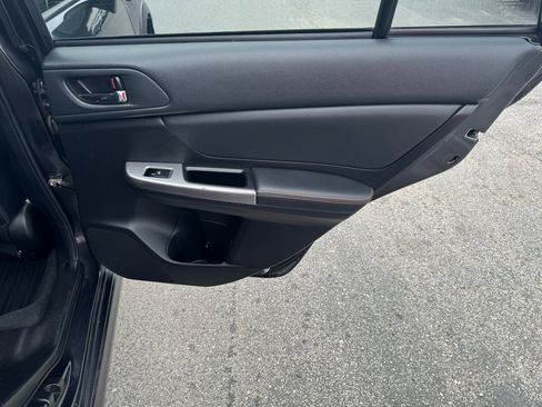 Used 2016 Subaru Crosstrek 2.0i Limited w/ Popular Package #2 image 32