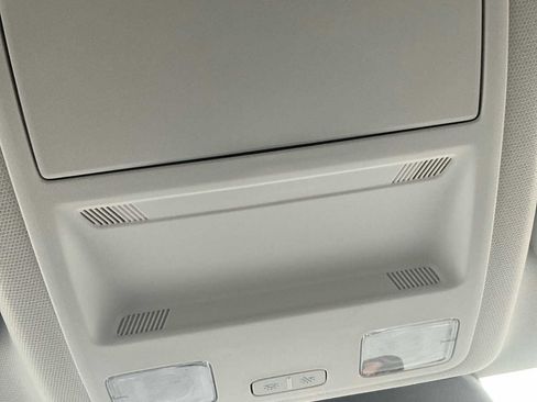 Used 2022 Ford Escape SE w/ Convenience Package image 28