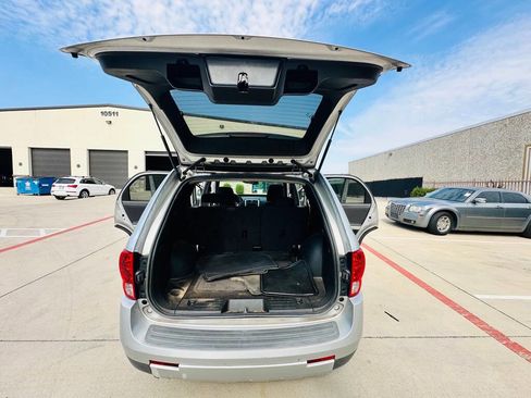 Used 2009 Pontiac Torrent Base 4dr SUV w/ Preferred Package image 17