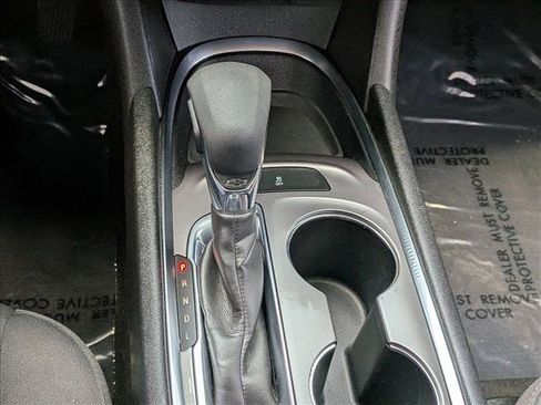 Used 2022 Chevrolet Malibu LT FWD image 12