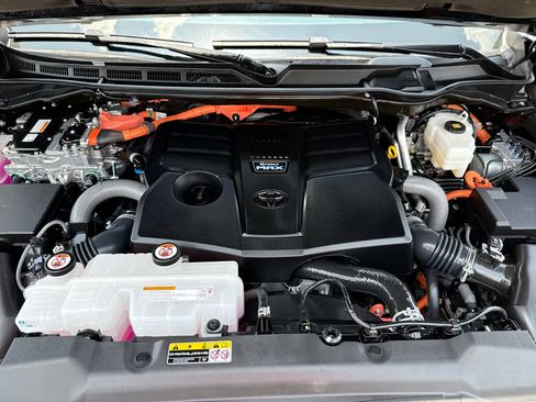 Used 2026 Toyota Sequoia TRD Pro AWD/4WD image 18