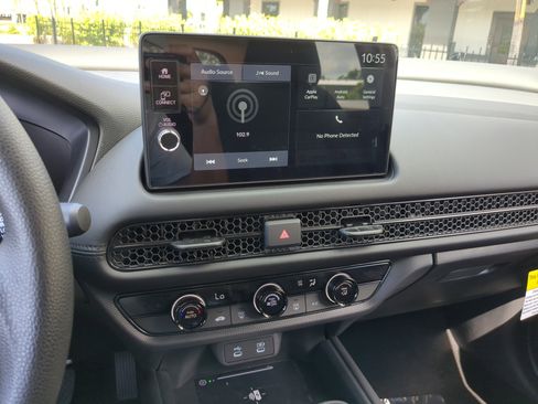 New 2027 Honda HR-V LX image 20